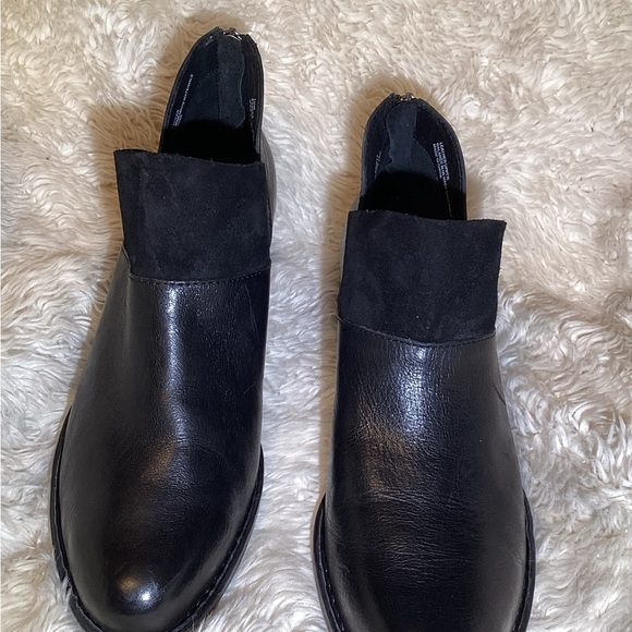 Born Karava women’s black leather ankle boots size 10 main image 6